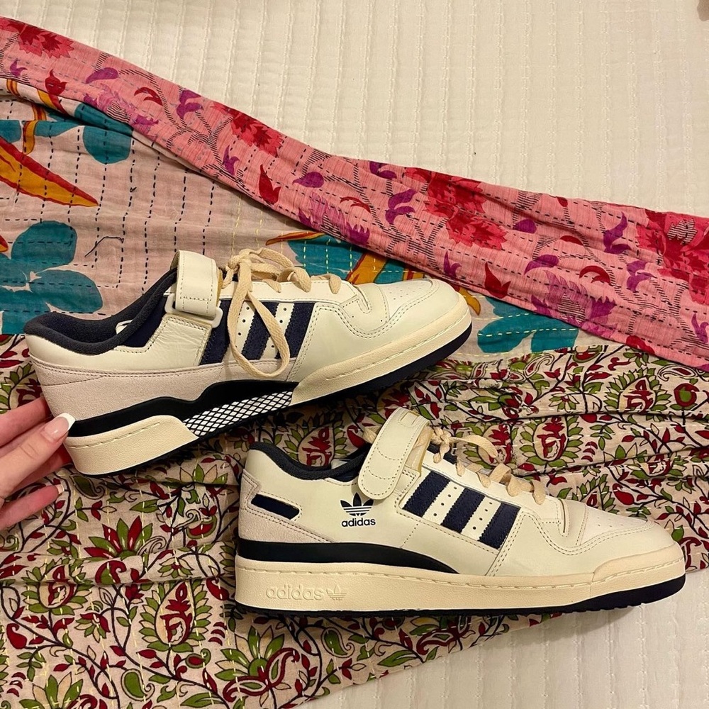 Adidas Forum 84 low in off white